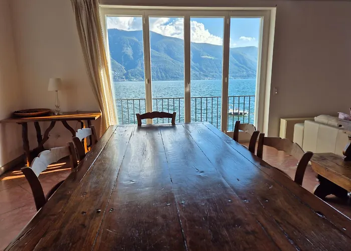Seefront In - Maggiore, Ticino Willa Ascona