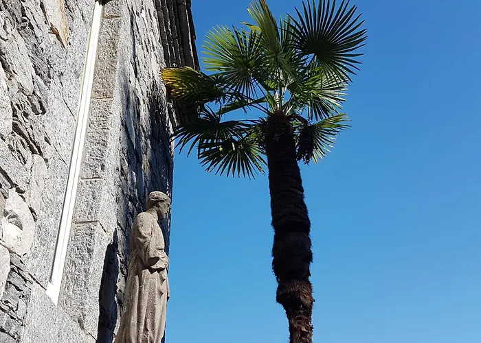 Seefront In - Maggiore, Ticino Villa